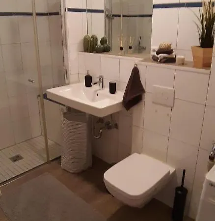Gaestezimmer Gemuetlich Und Modern Fuer 1-2 Personen Проживание в семье Мюнстер