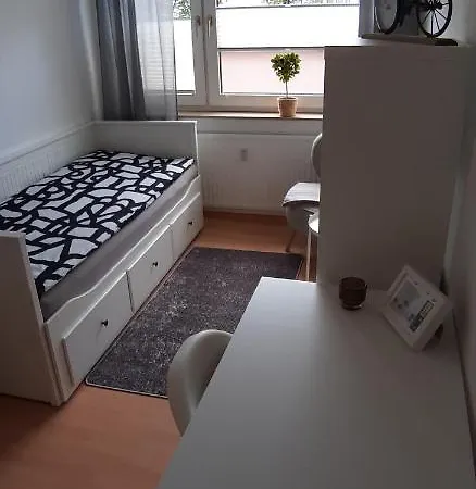 Gaestezimmer Gemuetlich Und Modern Fuer 1-2 Personen Мюнстер