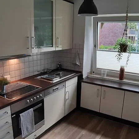 Gaestezimmer Gemuetlich Und Modern Fuer 1-2 Personen *